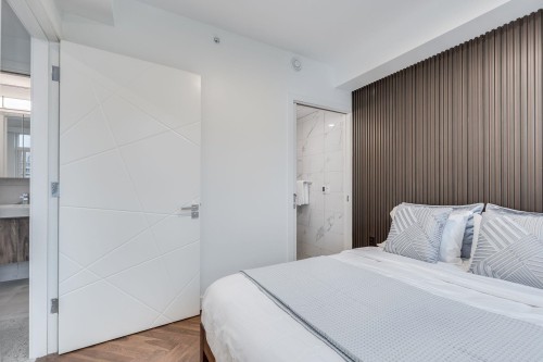 305-1170 Barclay Street, Vancouver, BC 