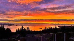 2546 Marr Creek Court  West Vancouver, BC V7S 0A3