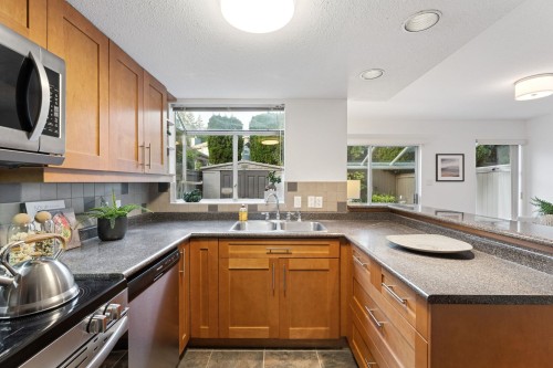 2994 Mt Seymour Parkway, North Vancouver, BC 