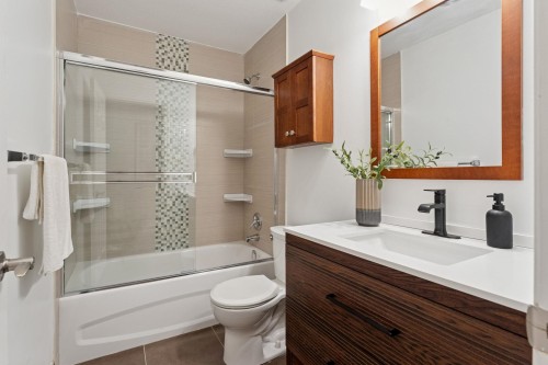 2994 Mt Seymour Parkway, North Vancouver, BC 