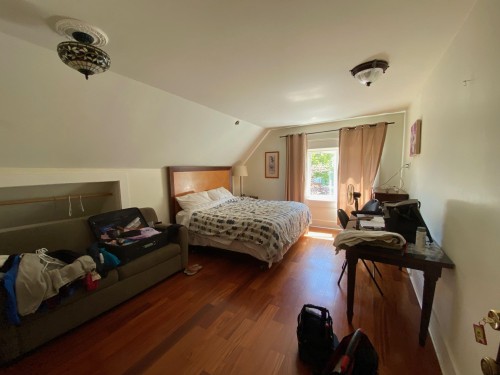 387 W 13Th Avenue, Vancouver, BC 