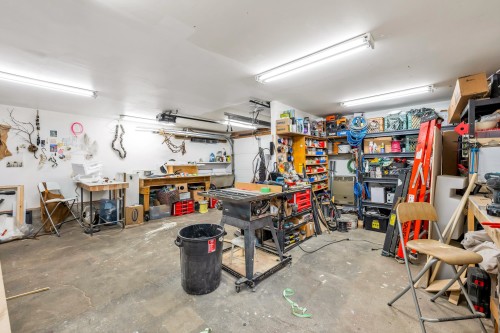 4605 Fraser Street, Vancouver, BC 