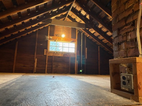 4605 Fraser Street, Vancouver, BC 