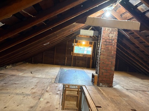 4605 Fraser Street, Vancouver, BC 