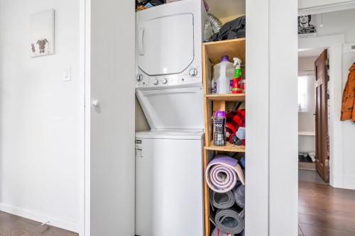 4605 Fraser Street, Vancouver, BC 