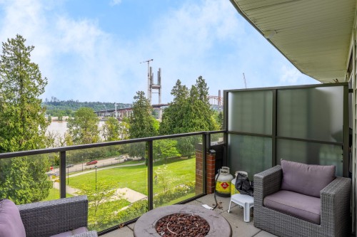 425-22 Royal Avenue E, New Westminster, BC 