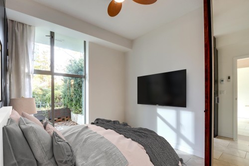 936 Richards Street, Vancouver, BC 