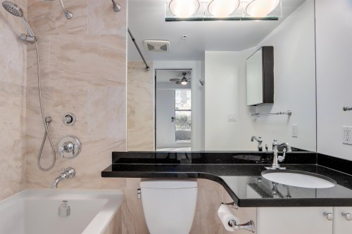 936 Richards Street, Vancouver, BC 