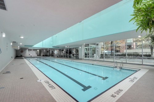 936 Richards Street, Vancouver, BC 