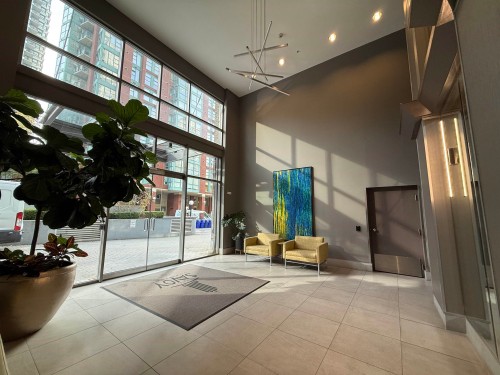 936 Richards Street, Vancouver, BC 