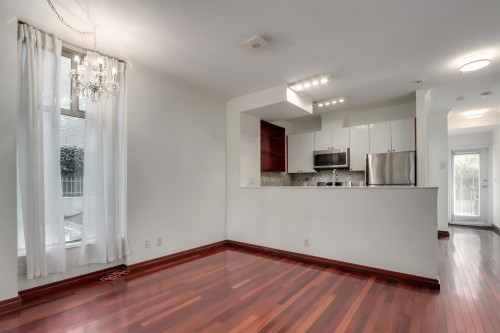 936 Richards Street, Vancouver, BC 