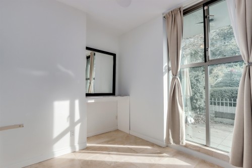 936 Richards Street, Vancouver, BC 