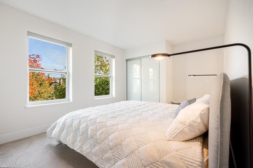 1915 Templeton Drive, Vancouver, BC 