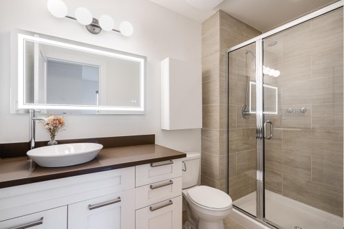 1915 Templeton Drive, Vancouver, BC 