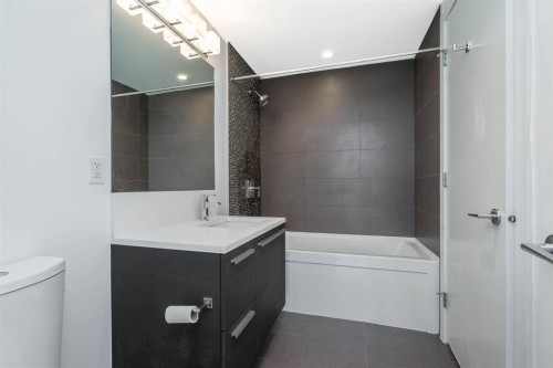 2803-2008 Rosser Avenue, Burnaby, BC 