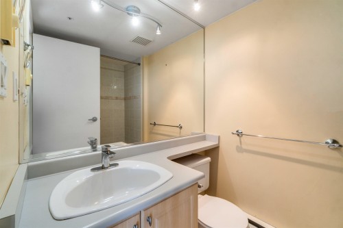 1002-2121 38Th Avenue W, Vancouver, BC 