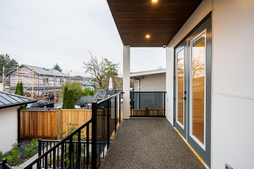 2331 49Th Avenue E, Vancouver, BC 