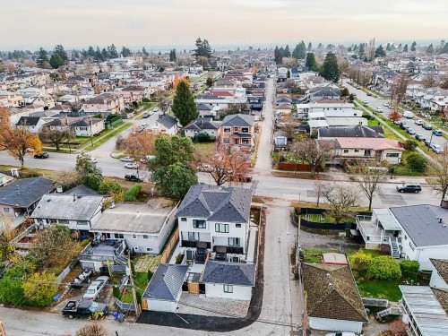 2331 49Th Avenue E, Vancouver, BC 