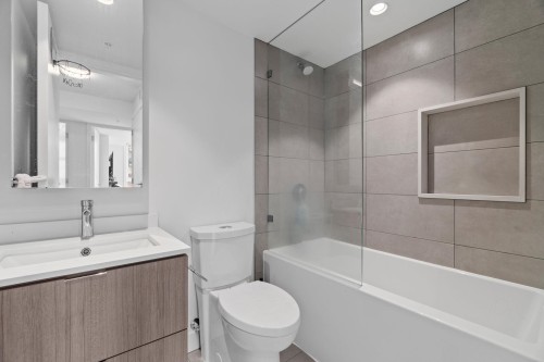 114-6085 Irmin Street, Burnaby, BC 