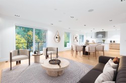 39-3385 Mamquam Road  Squamish, BC V8B 0E3