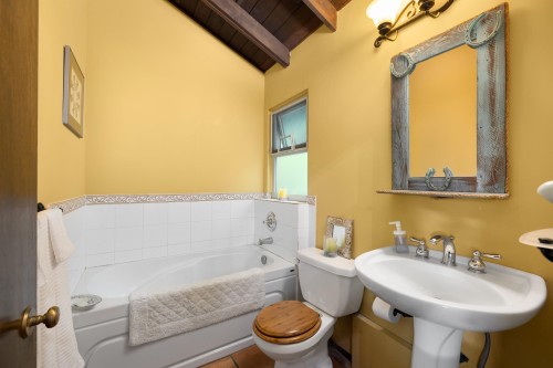 315 Bayview Road, Lions Bay, BC 