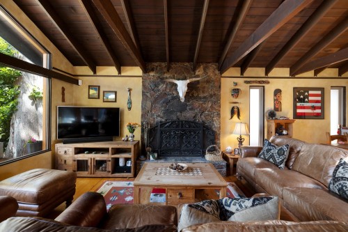 315 Bayview Road, Lions Bay, BC 