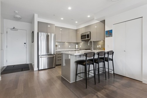 609-10177 River Drive, Richmond, BC 