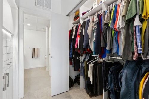 609-10177 River Drive, Richmond, BC 