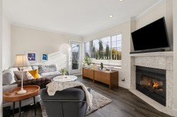 101-2440 Haywood Avenue  West Vancouver, BC V7V 1Y1