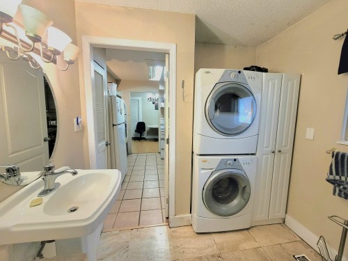 5685 Forest Street, Burnaby, BC 