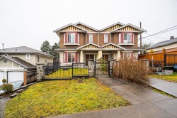 528 Sixteen Street  New Westminster, BC V3M 4R3