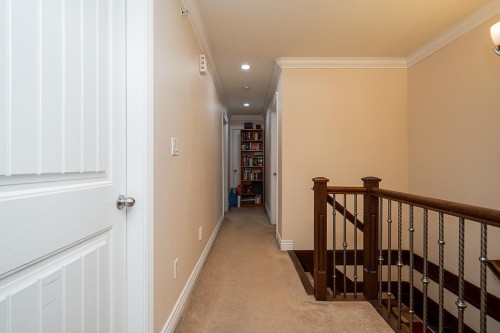 528 Sixteen Street, New Westminster, BC 