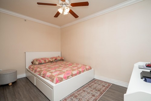 528 Sixteen Street, New Westminster, BC 