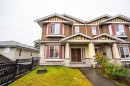 528 Sixteen Street, New Westminster, BC 