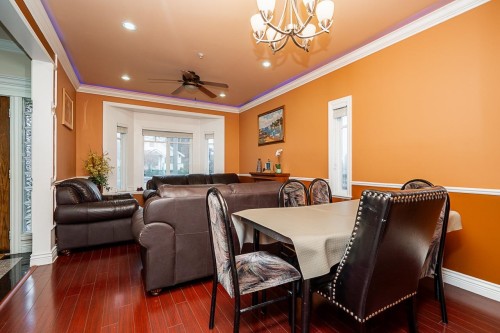 528 Sixteen Street, New Westminster, BC 