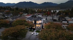 4413 Oxford Street  Burnaby, BC V5C 1E6