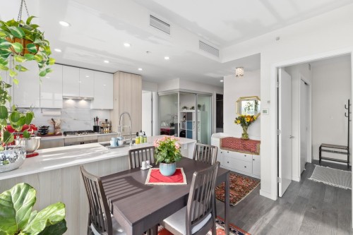 1105-5333 Goring Street, Burnaby, BC 