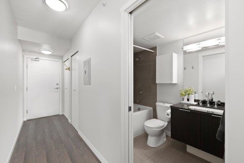 509-1919 Wylie Street, Vancouver, BC 