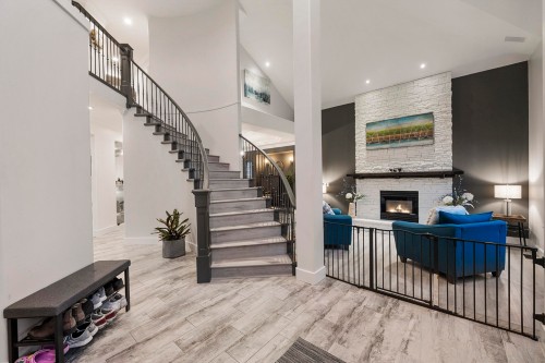 10613 238 Street, Maple Ridge, BC 