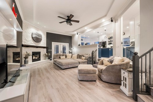 10613 238 Street, Maple Ridge, BC 