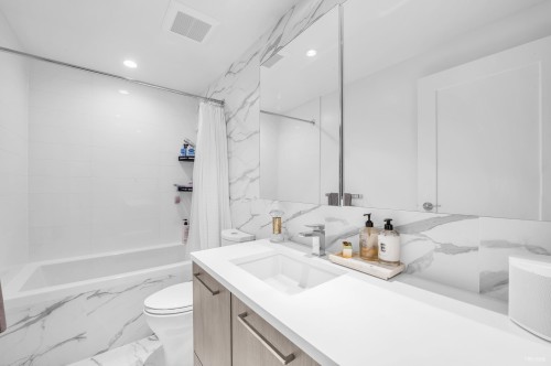 1301-8160 Mcmyn Way, Richmond, BC 