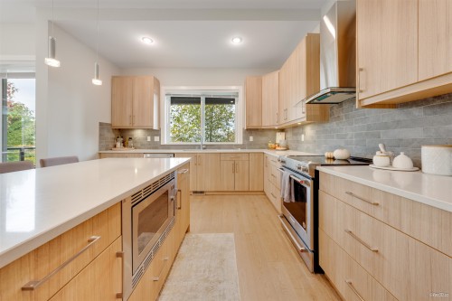 3556 Archworth Avenue, Coquitlam, BC 