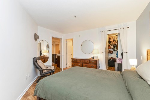 110-400 Klahanie Drive, Port Moody, BC 