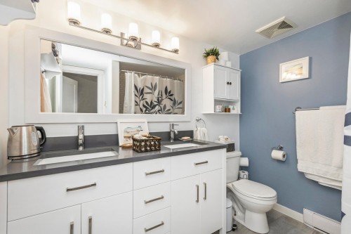 110-400 Klahanie Drive, Port Moody, BC 