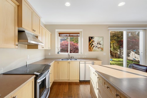 1078 Euphrates Crescent, Port Coquitlam, BC 