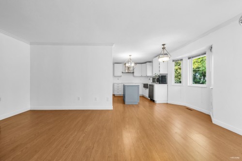 12150 Chestnut Crescent, Pitt Meadows, BC 