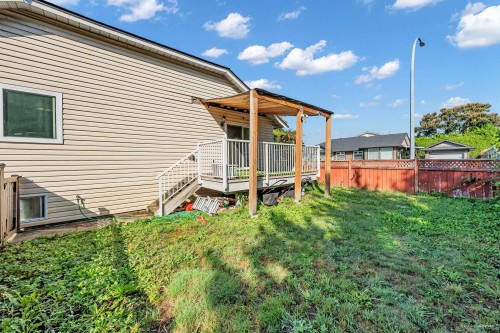 12150 Chestnut Crescent, Pitt Meadows, BC 