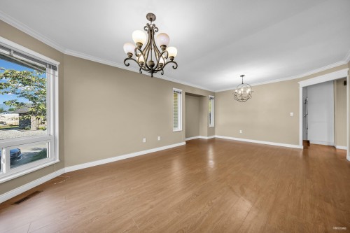 12150 Chestnut Crescent, Pitt Meadows, BC 