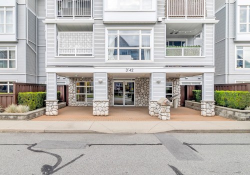 201-3142 John’S Street, Port Moody, BC 