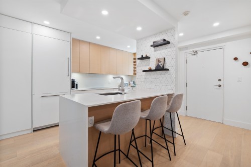 301-1350 Comox Street, Vancouver, BC 